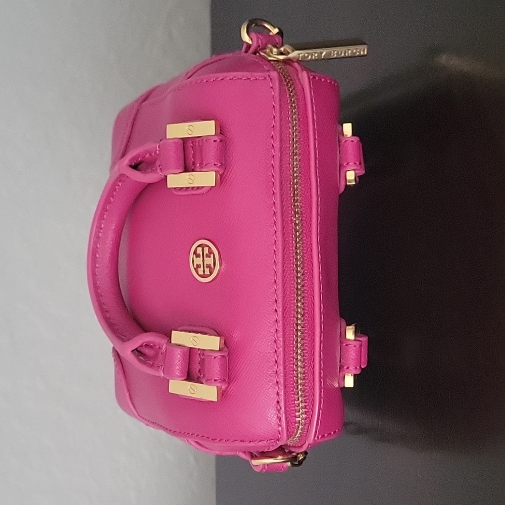 Tory Burch Robinson Mini Bag - Picture 5 of 16